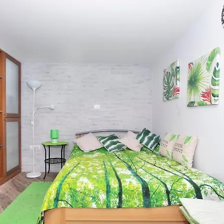Holiday home Baredi, Izola, Slovenia *