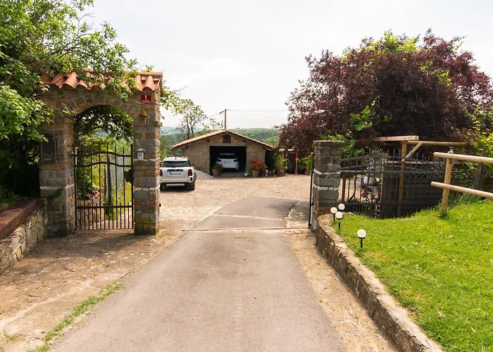 Baredi, Izola, Slovenia 別荘