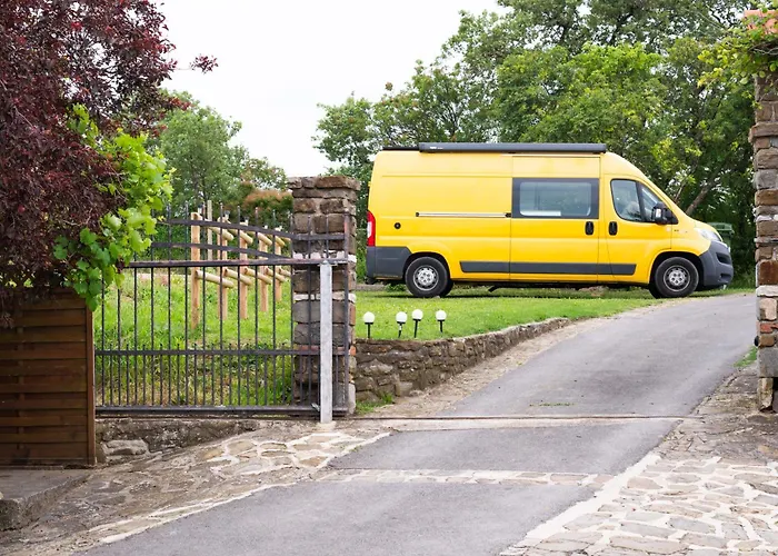 Baredi, Izola, Slovenia イゾラ