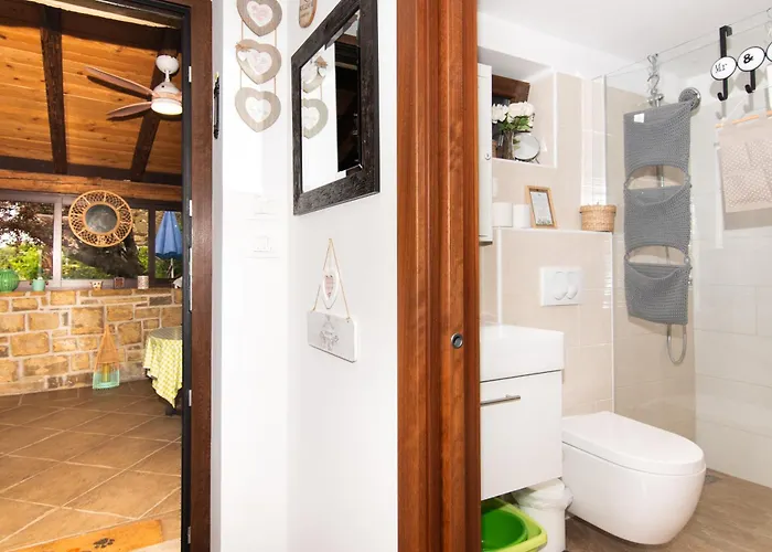 Baredi, Izola, Slovenia