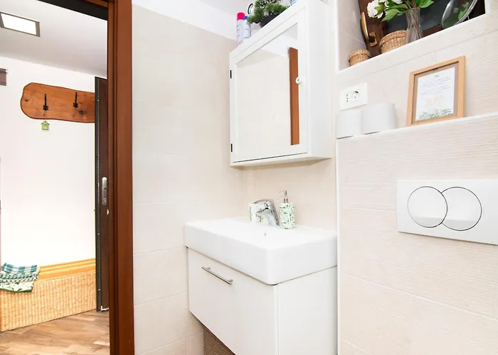 Baredi, Izola, Slovenia 別荘 *